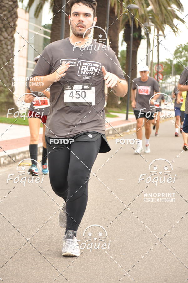 Buy your photos of the eventSantander Track&Field  Run Series - Shopping Vitria on Fotop