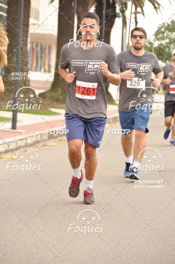 Buy your photos of the eventSantander Track&Field  Run Series - Shopping Vitria on Fotop