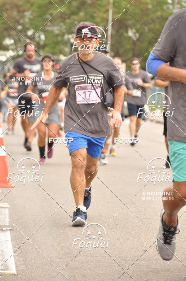 Buy your photos of the eventSantander Track&Field  Run Series - Shopping Vitria on Fotop