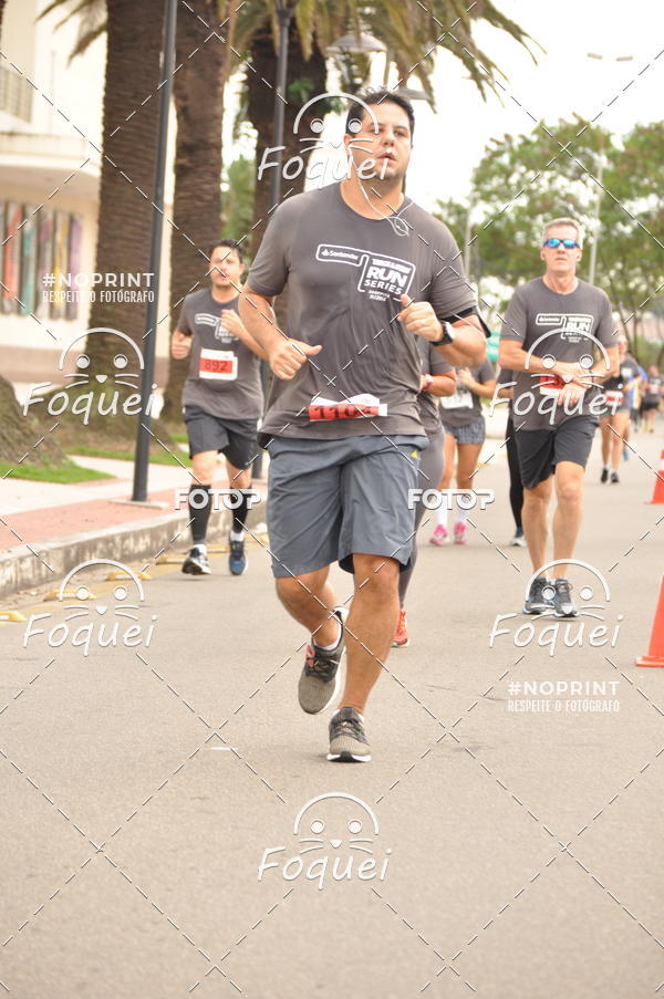 Buy your photos of the eventSantander Track&Field  Run Series - Shopping Vitria on Fotop