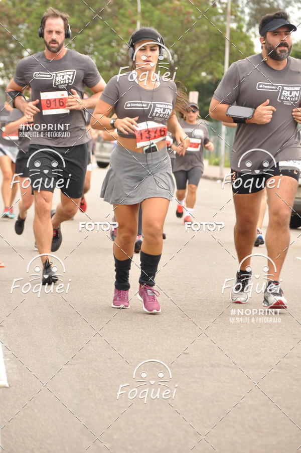 Buy your photos of the eventSantander Track&Field  Run Series - Shopping Vitria on Fotop