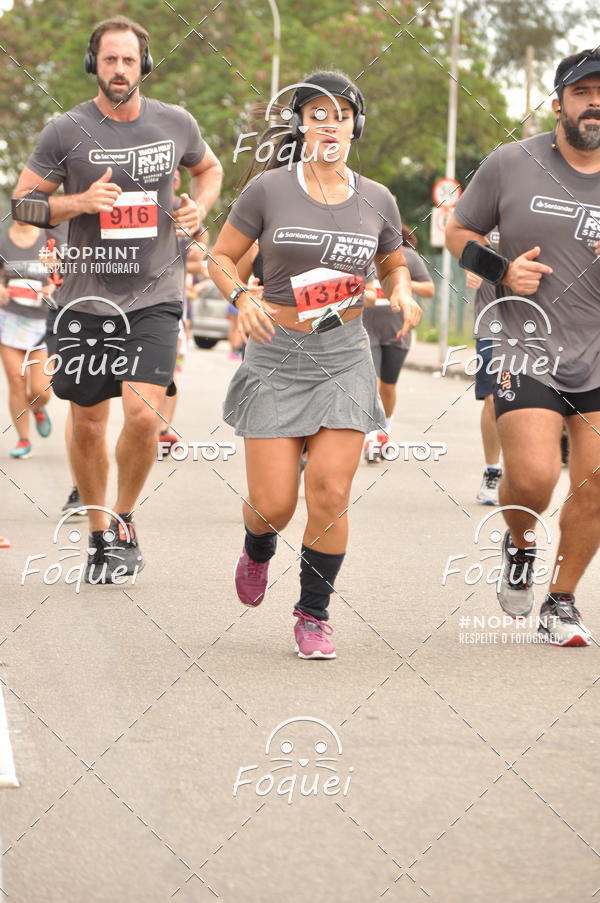 Buy your photos of the eventSantander Track&Field  Run Series - Shopping Vitria on Fotop