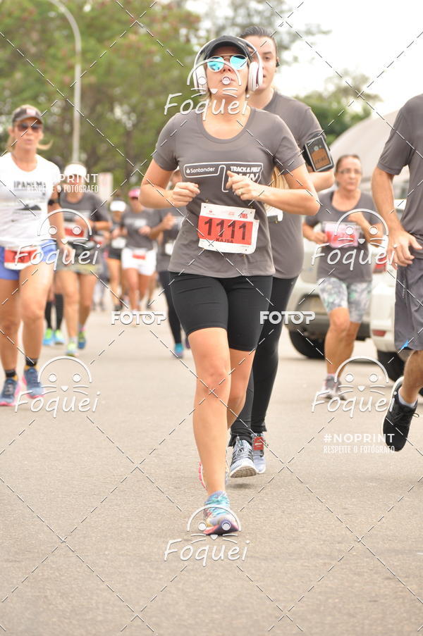 Buy your photos of the eventSantander Track&Field  Run Series - Shopping Vitria on Fotop