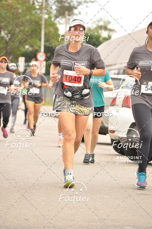 Buy your photos of the eventSantander Track&Field  Run Series - Shopping Vitria on Fotop