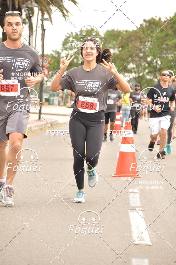 Buy your photos of the eventSantander Track&Field  Run Series - Shopping Vitria on Fotop