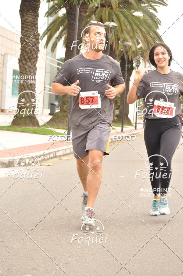 Buy your photos of the eventSantander Track&Field  Run Series - Shopping Vitria on Fotop