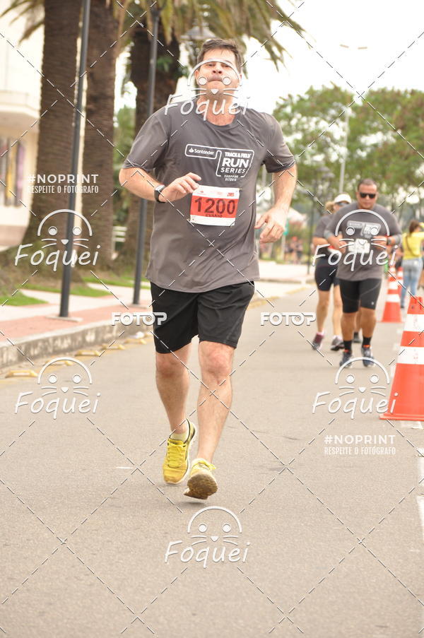 Buy your photos of the eventSantander Track&Field  Run Series - Shopping Vitria on Fotop