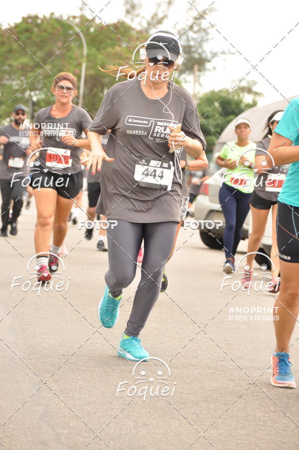 Buy your photos of the eventSantander Track&Field  Run Series - Shopping Vitria on Fotop