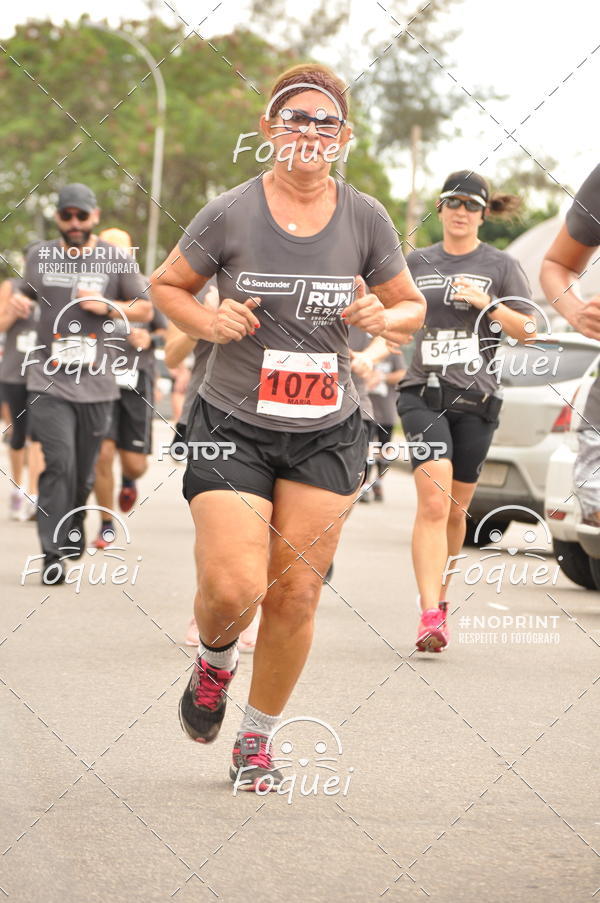 Buy your photos of the eventSantander Track&Field  Run Series - Shopping Vitria on Fotop