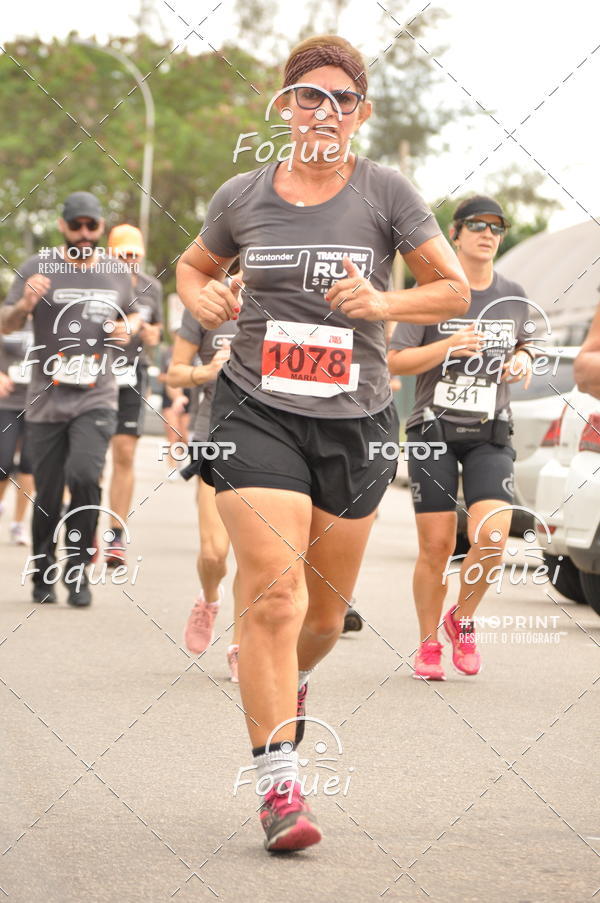 Buy your photos of the eventSantander Track&Field  Run Series - Shopping Vitria on Fotop