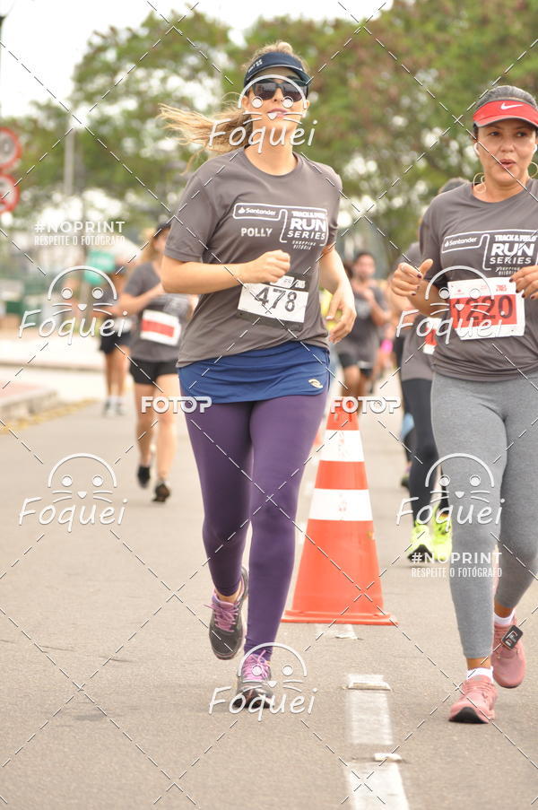 Buy your photos of the eventSantander Track&Field  Run Series - Shopping Vitria on Fotop