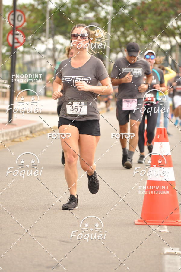 Buy your photos of the eventSantander Track&Field  Run Series - Shopping Vitria on Fotop