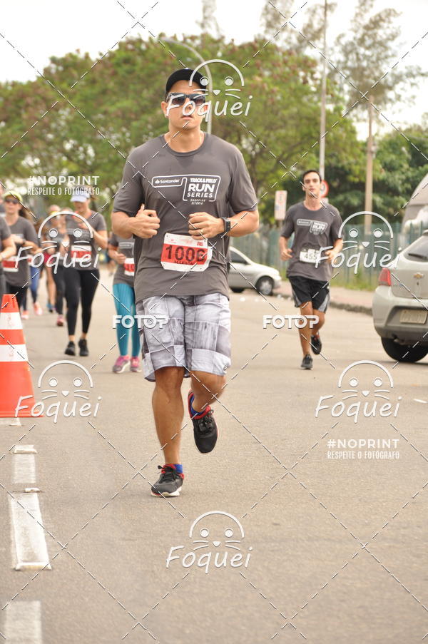 Buy your photos of the eventSantander Track&Field  Run Series - Shopping Vitria on Fotop