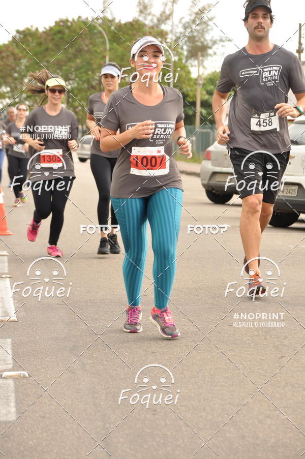 Buy your photos of the eventSantander Track&Field  Run Series - Shopping Vitria on Fotop