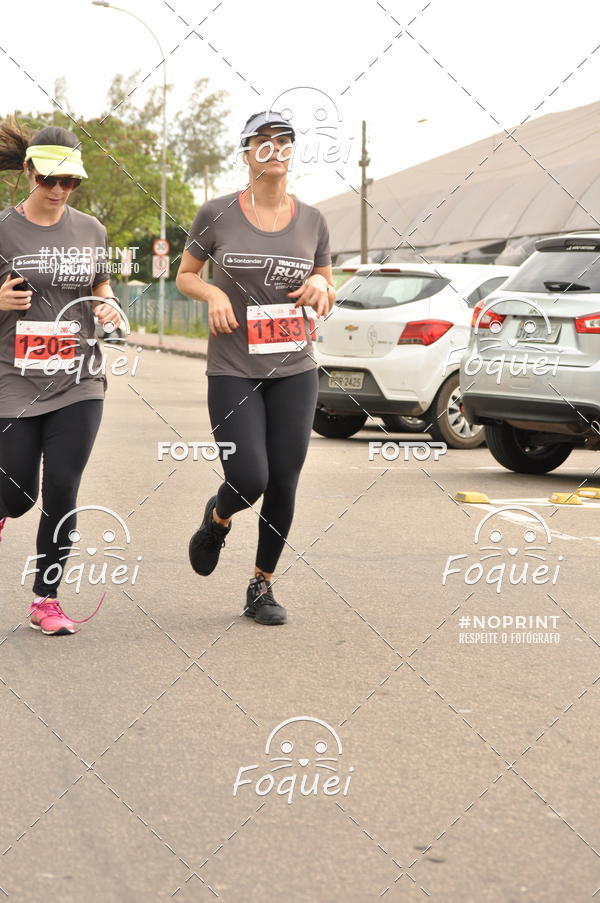 Buy your photos of the eventSantander Track&Field  Run Series - Shopping Vitria on Fotop