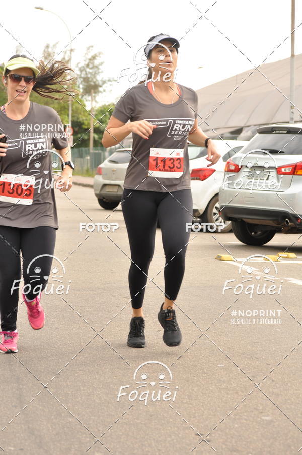 Buy your photos of the eventSantander Track&Field  Run Series - Shopping Vitria on Fotop