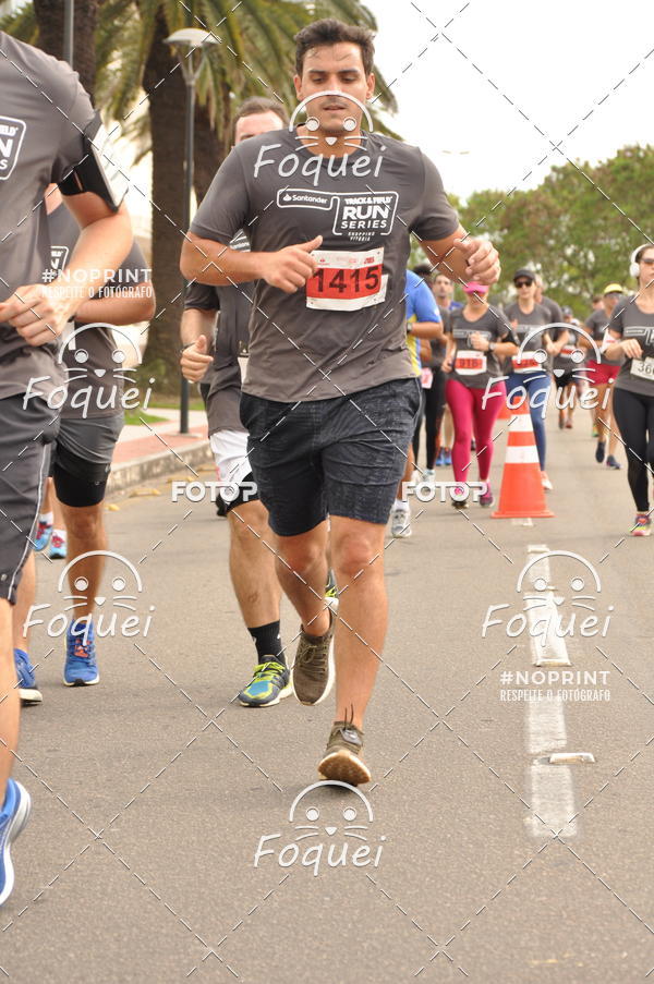 Buy your photos of the eventSantander Track&Field  Run Series - Shopping Vitria on Fotop