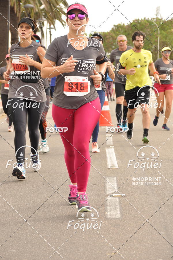 Buy your photos of the eventSantander Track&Field  Run Series - Shopping Vitria on Fotop