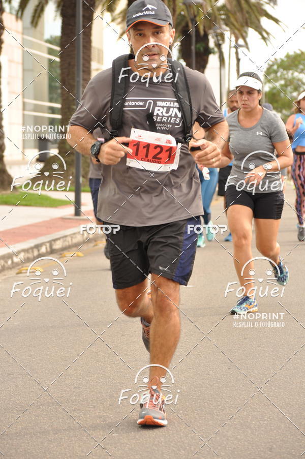 Buy your photos of the eventSantander Track&Field  Run Series - Shopping Vitria on Fotop
