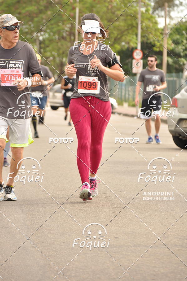 Buy your photos of the eventSantander Track&Field  Run Series - Shopping Vitria on Fotop