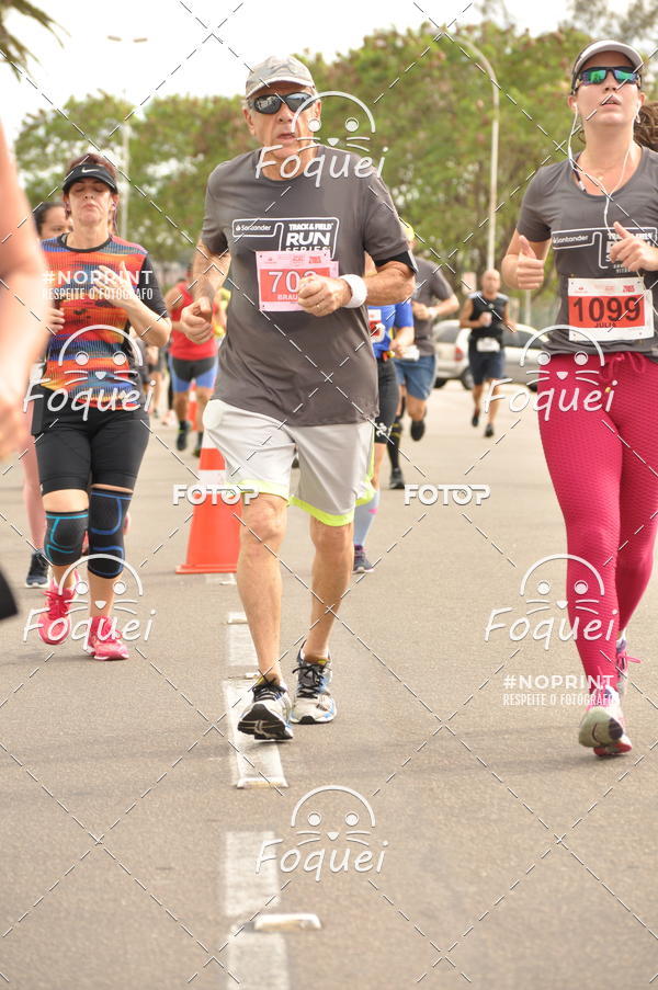 Buy your photos of the eventSantander Track&Field  Run Series - Shopping Vitria on Fotop