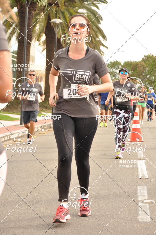 Buy your photos of the eventSantander Track&Field  Run Series - Shopping Vitria on Fotop