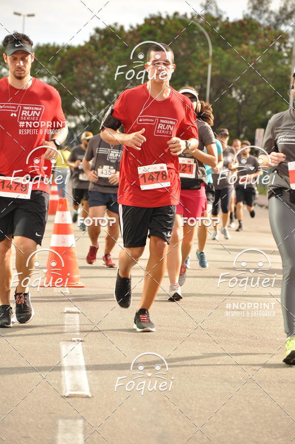 Buy your photos of the eventSantander Track&Field  Run Series - Shopping Vitria on Fotop