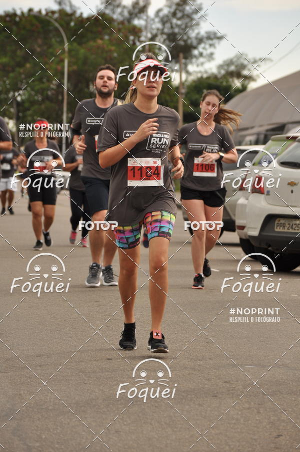 Buy your photos of the eventSantander Track&Field  Run Series - Shopping Vitria on Fotop