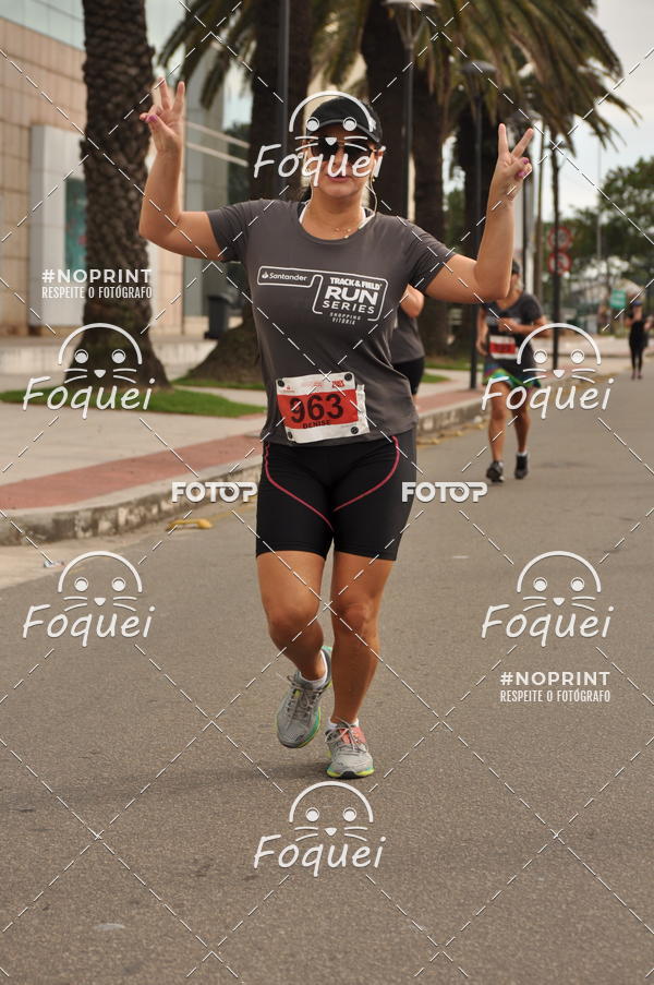 Buy your photos of the eventSantander Track&Field  Run Series - Shopping Vitria on Fotop