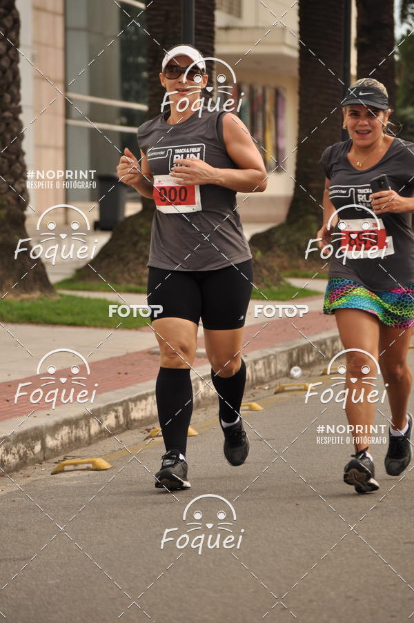 Buy your photos of the eventSantander Track&Field  Run Series - Shopping Vitria on Fotop