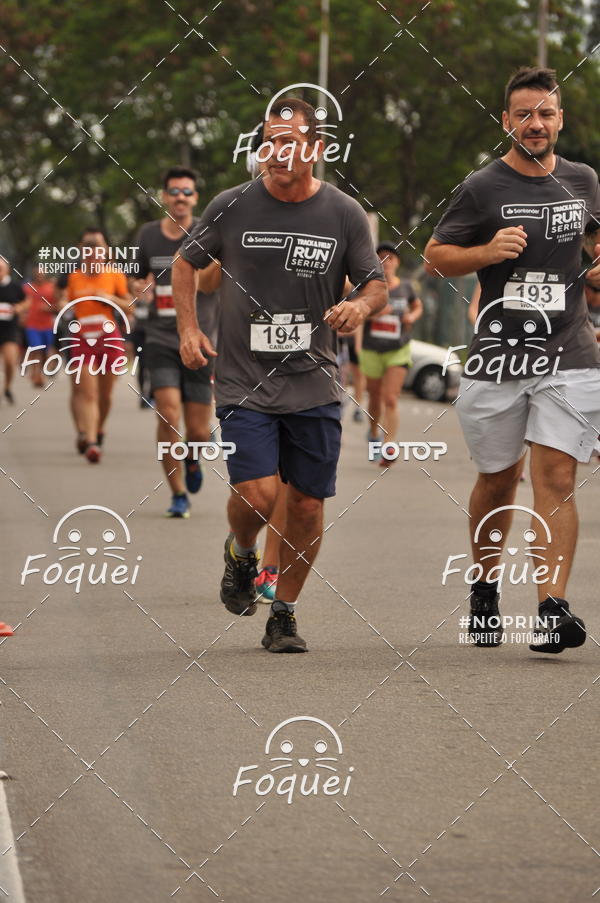 Buy your photos of the eventSantander Track&Field  Run Series - Shopping Vitria on Fotop