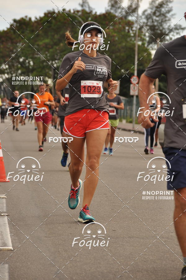 Buy your photos of the eventSantander Track&Field  Run Series - Shopping Vitria on Fotop