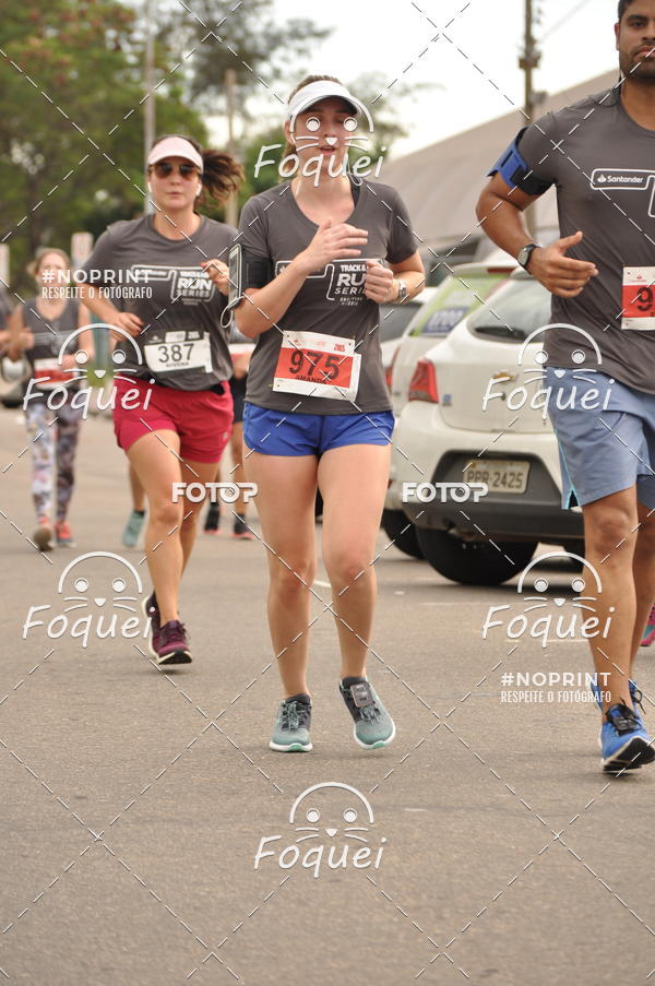 Buy your photos of the eventSantander Track&Field  Run Series - Shopping Vitria on Fotop