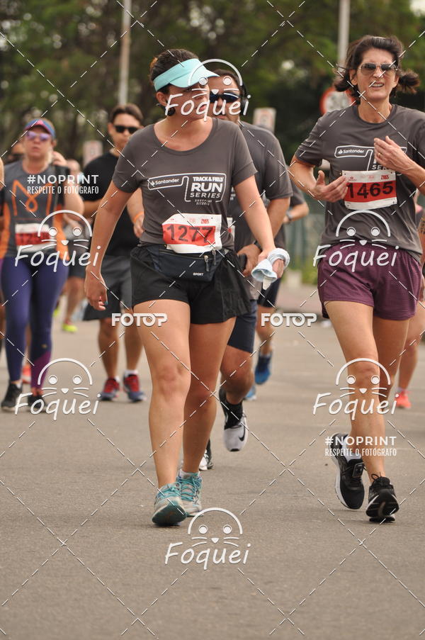 Buy your photos of the eventSantander Track&Field  Run Series - Shopping Vitria on Fotop