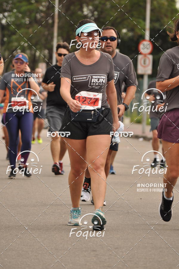 Buy your photos of the eventSantander Track&Field  Run Series - Shopping Vitria on Fotop
