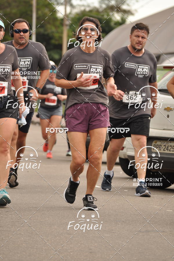 Buy your photos of the eventSantander Track&Field  Run Series - Shopping Vitria on Fotop