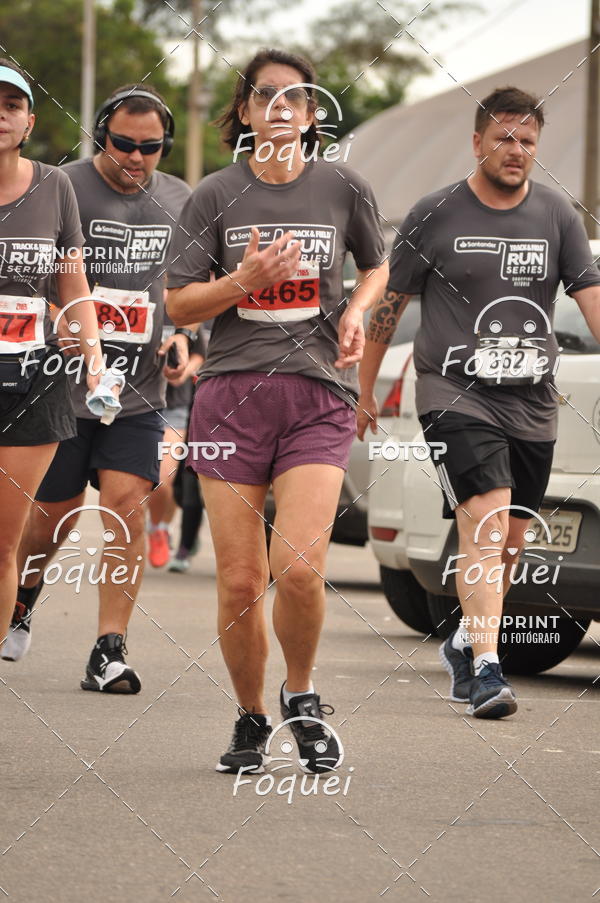 Buy your photos of the eventSantander Track&Field  Run Series - Shopping Vitria on Fotop