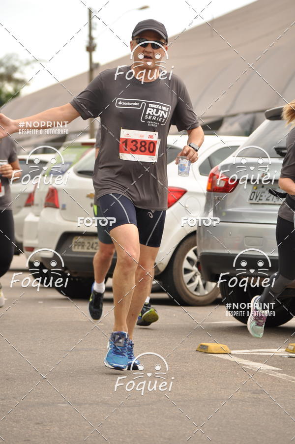 Buy your photos of the eventSantander Track&Field  Run Series - Shopping Vitria on Fotop