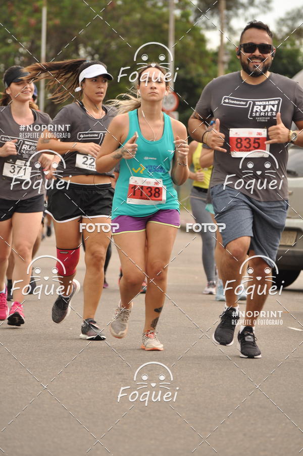 Buy your photos of the eventSantander Track&Field  Run Series - Shopping Vitria on Fotop