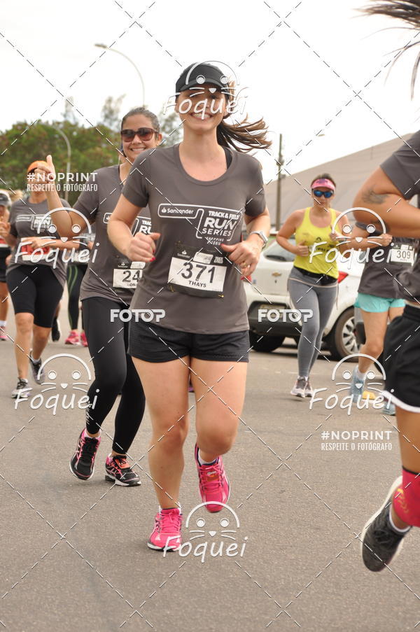 Buy your photos of the eventSantander Track&Field  Run Series - Shopping Vitria on Fotop