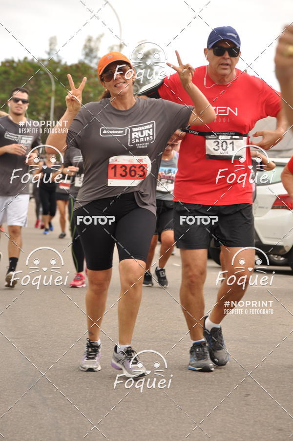 Buy your photos of the eventSantander Track&Field  Run Series - Shopping Vitria on Fotop