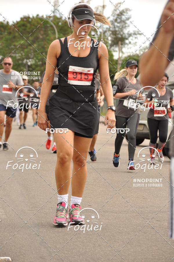 Buy your photos of the eventSantander Track&Field  Run Series - Shopping Vitria on Fotop