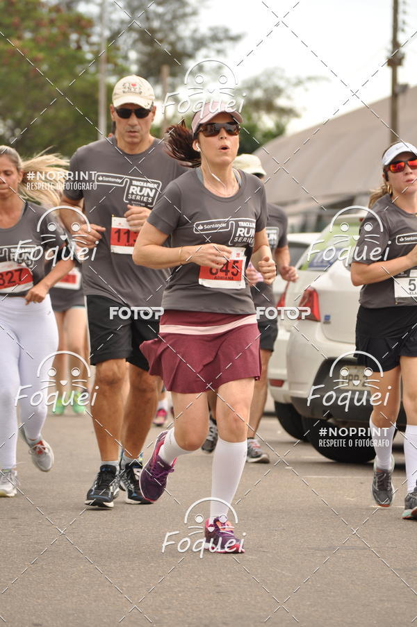 Buy your photos of the eventSantander Track&Field  Run Series - Shopping Vitria on Fotop