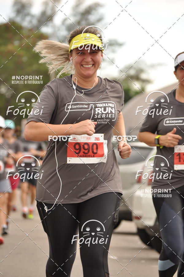 Buy your photos of the eventSantander Track&Field  Run Series - Shopping Vitria on Fotop