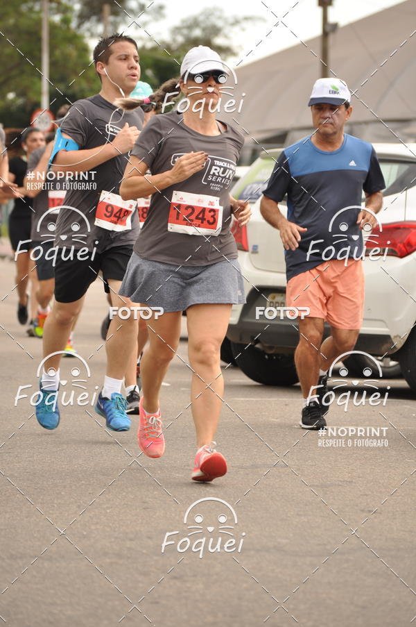 Buy your photos of the eventSantander Track&Field  Run Series - Shopping Vitria on Fotop
