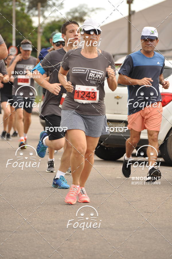 Buy your photos of the eventSantander Track&Field  Run Series - Shopping Vitria on Fotop
