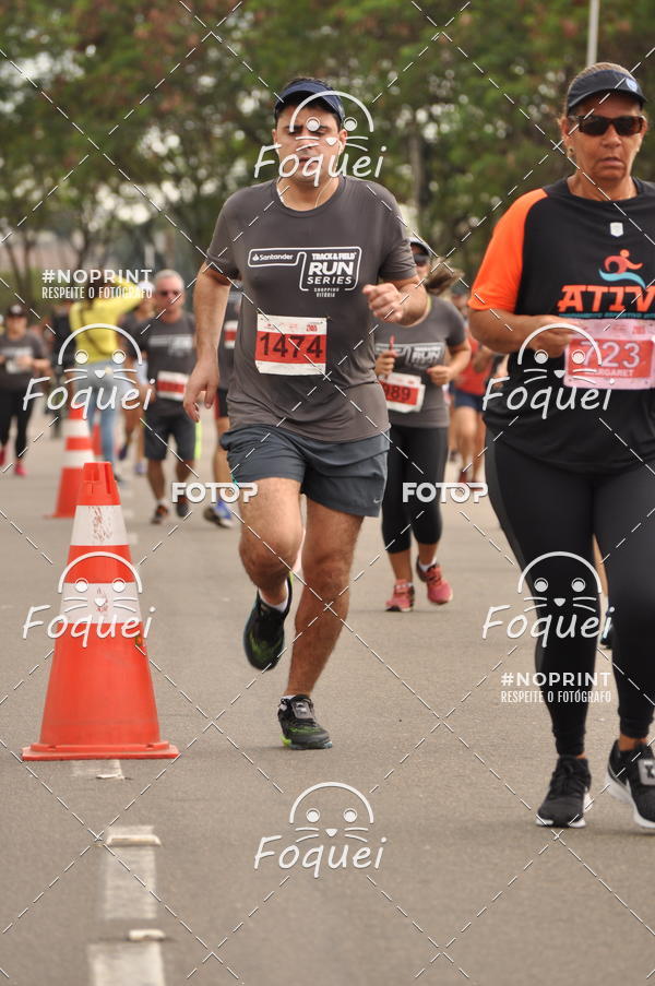 Buy your photos of the eventSantander Track&Field  Run Series - Shopping Vitria on Fotop