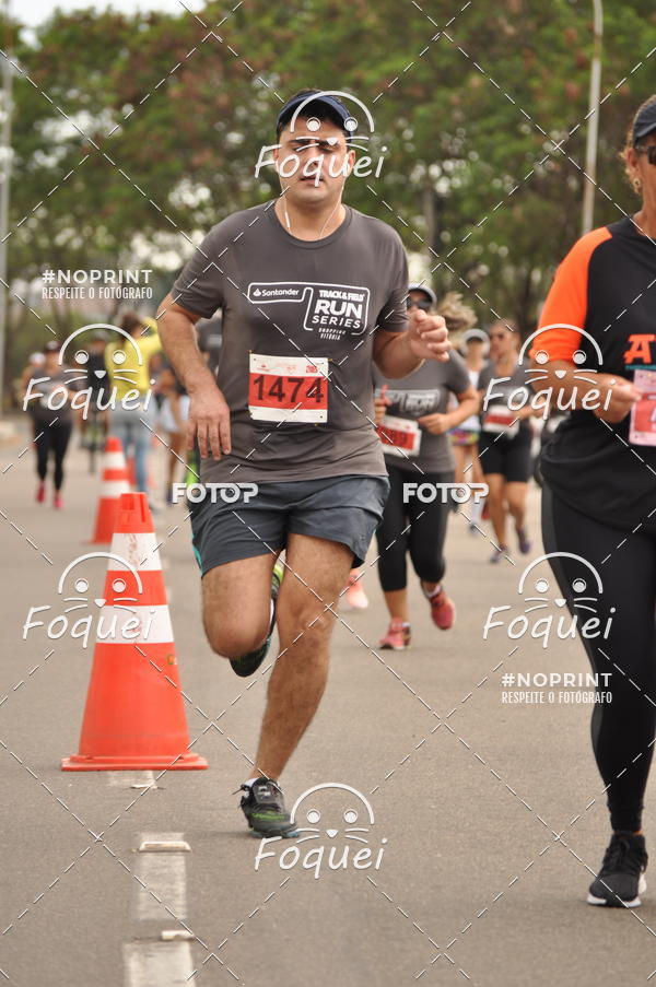 Buy your photos of the eventSantander Track&Field  Run Series - Shopping Vitria on Fotop