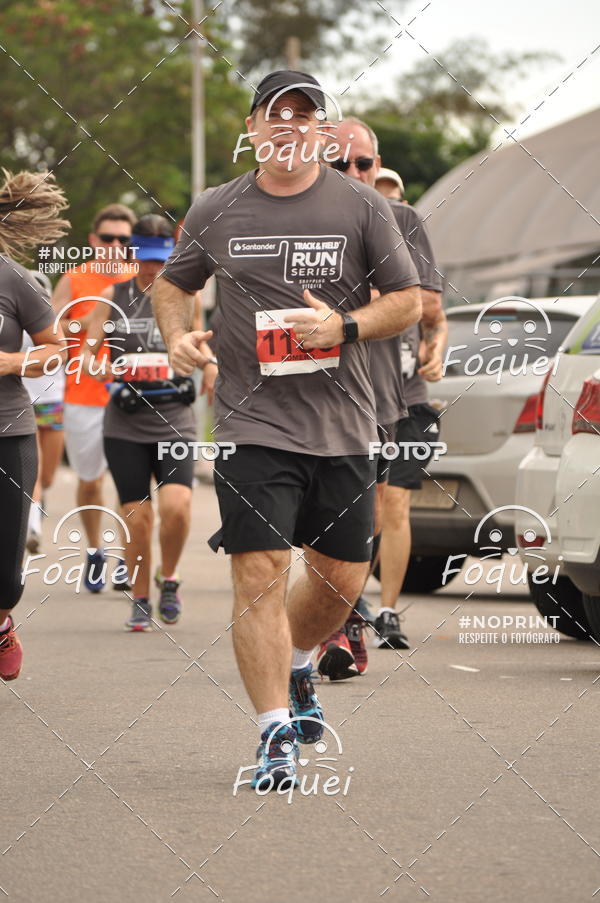 Buy your photos of the eventSantander Track&Field  Run Series - Shopping Vitria on Fotop