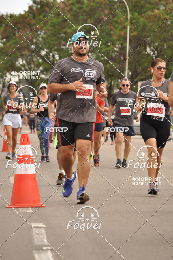 Buy your photos of the eventSantander Track&Field  Run Series - Shopping Vitria on Fotop
